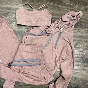 Bombshell jogger set